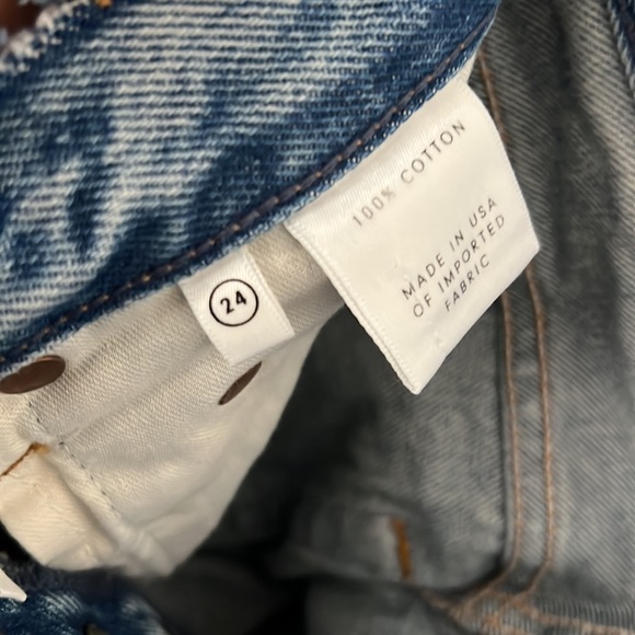 Grlfrnd Ripped Jean skirt full button close Size 24 Gently Used - Picture 4 of 4